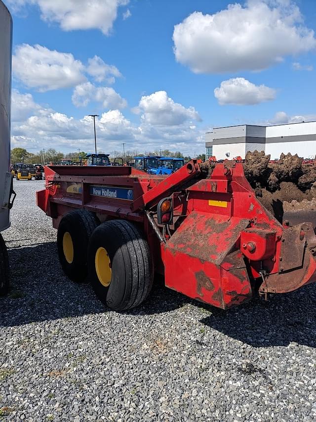 Image of New Holland 195 equipment image 4