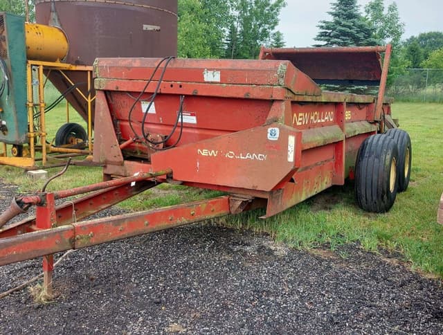 Image of New Holland 195 equipment image 1