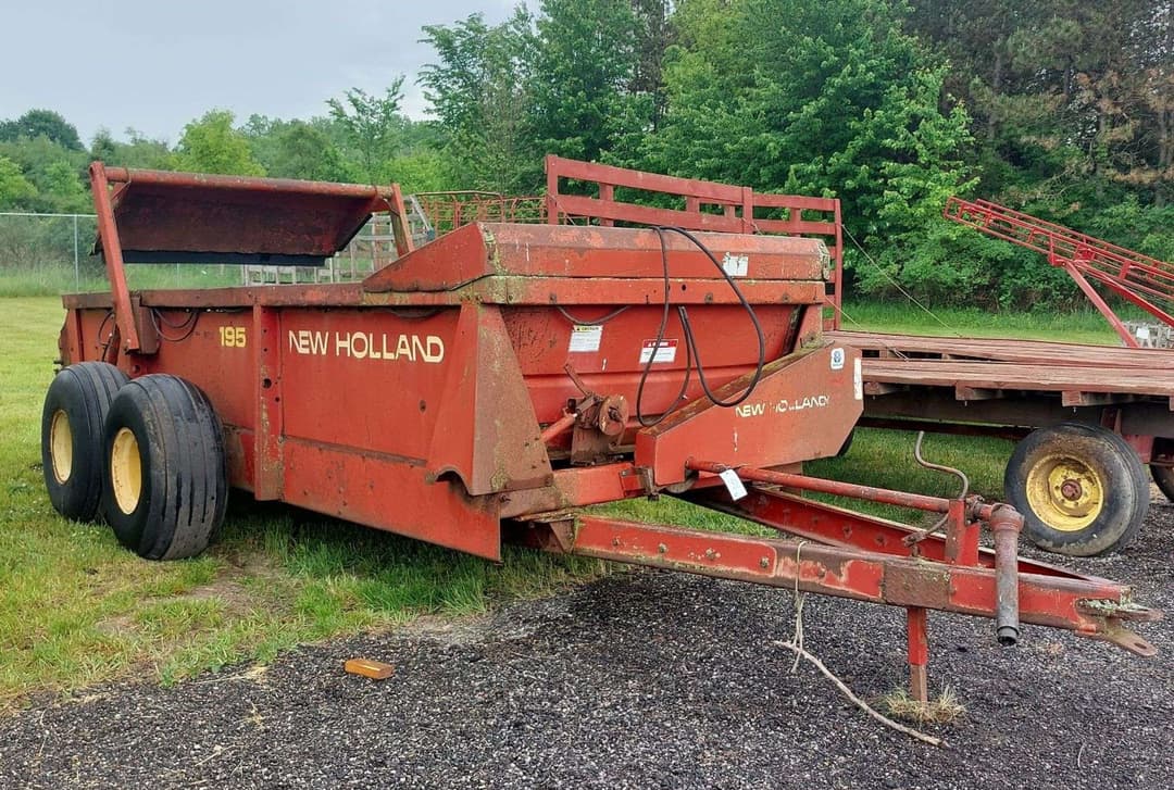 Image of New Holland 195 Primary image