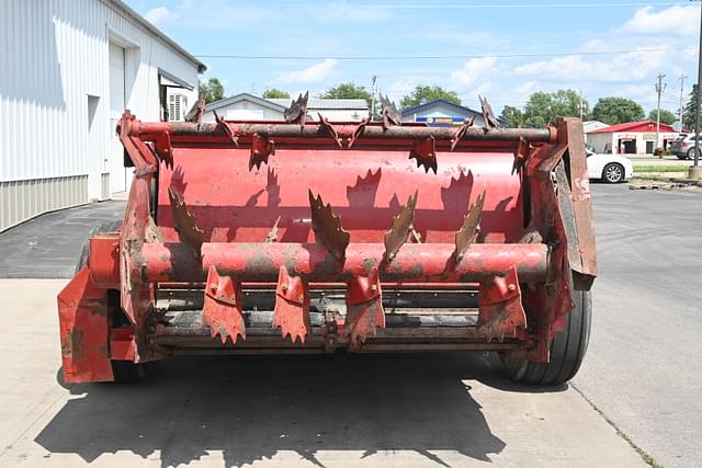 Image of New Holland 195 equipment image 3