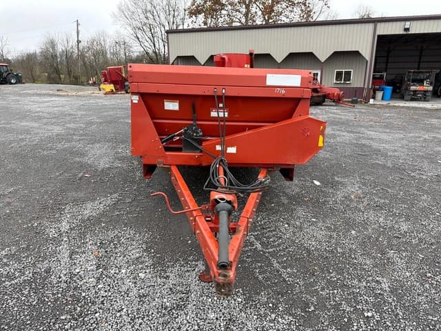 Image of New Holland 195 equipment image 1