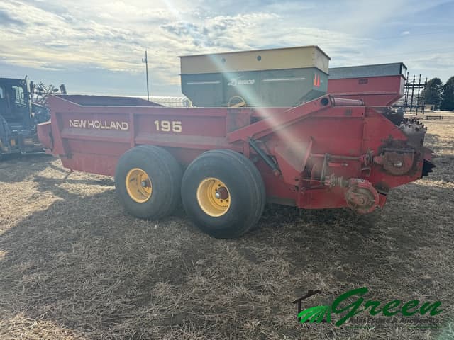 Image of New Holland 195 equipment image 2