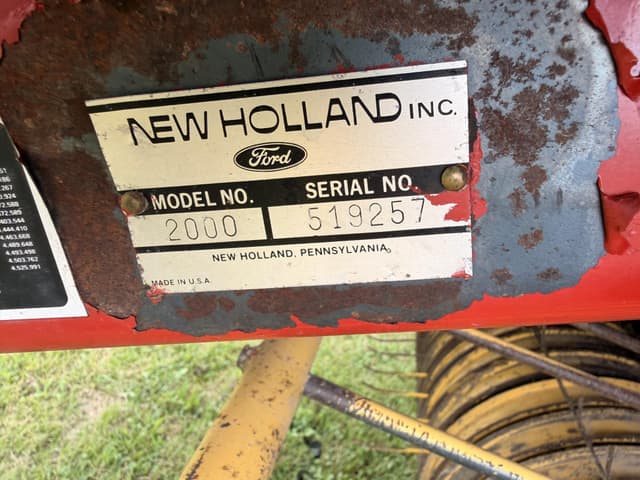 Image of New Holland 2000 equipment image 1