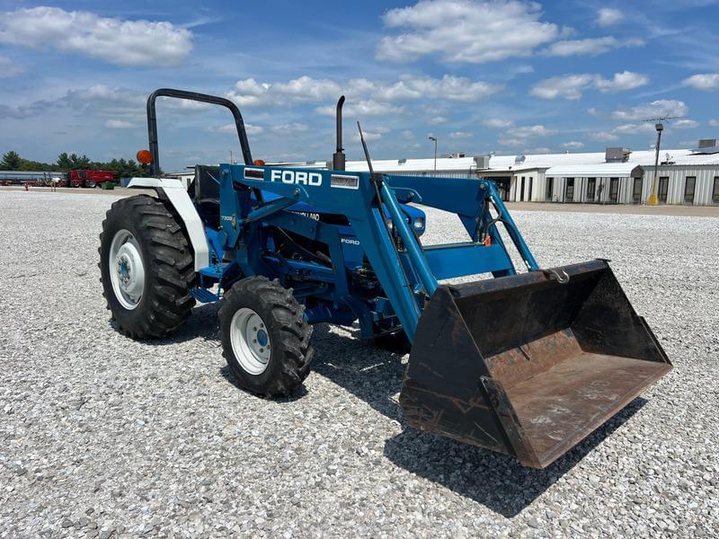 Image of New Holland 2120 Primary image