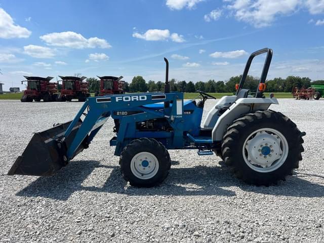 Image of New Holland 2120 equipment image 3