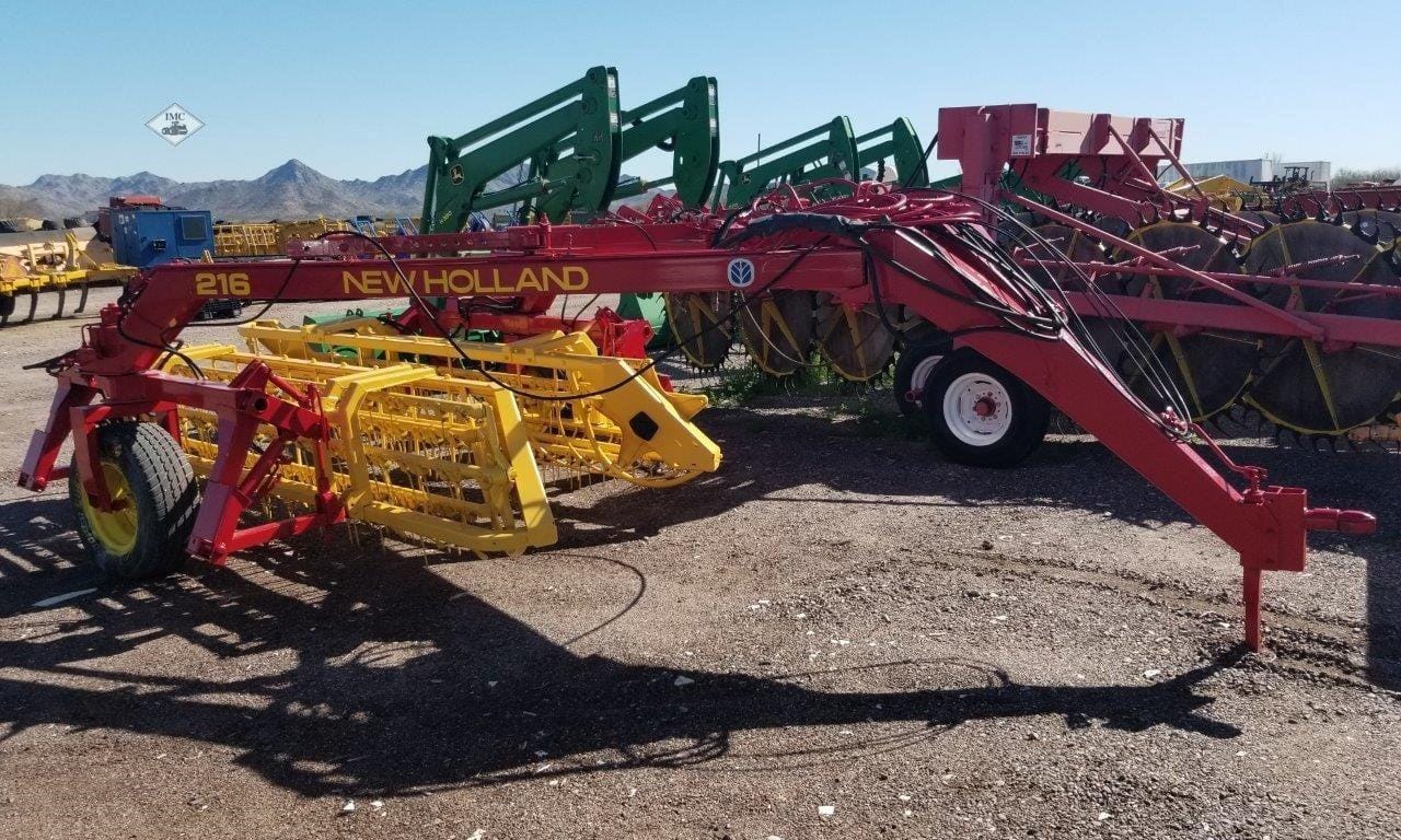 New Holland 216 Equipment Image0
