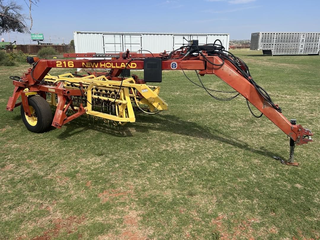 Image of New Holland 216 Primary image