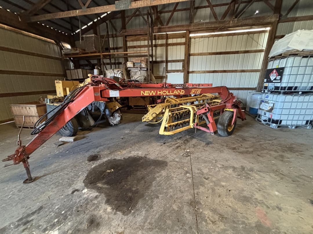 Image of New Holland 216 Primary image