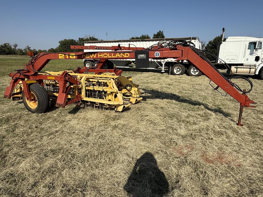 Image of New Holland 216 Primary image