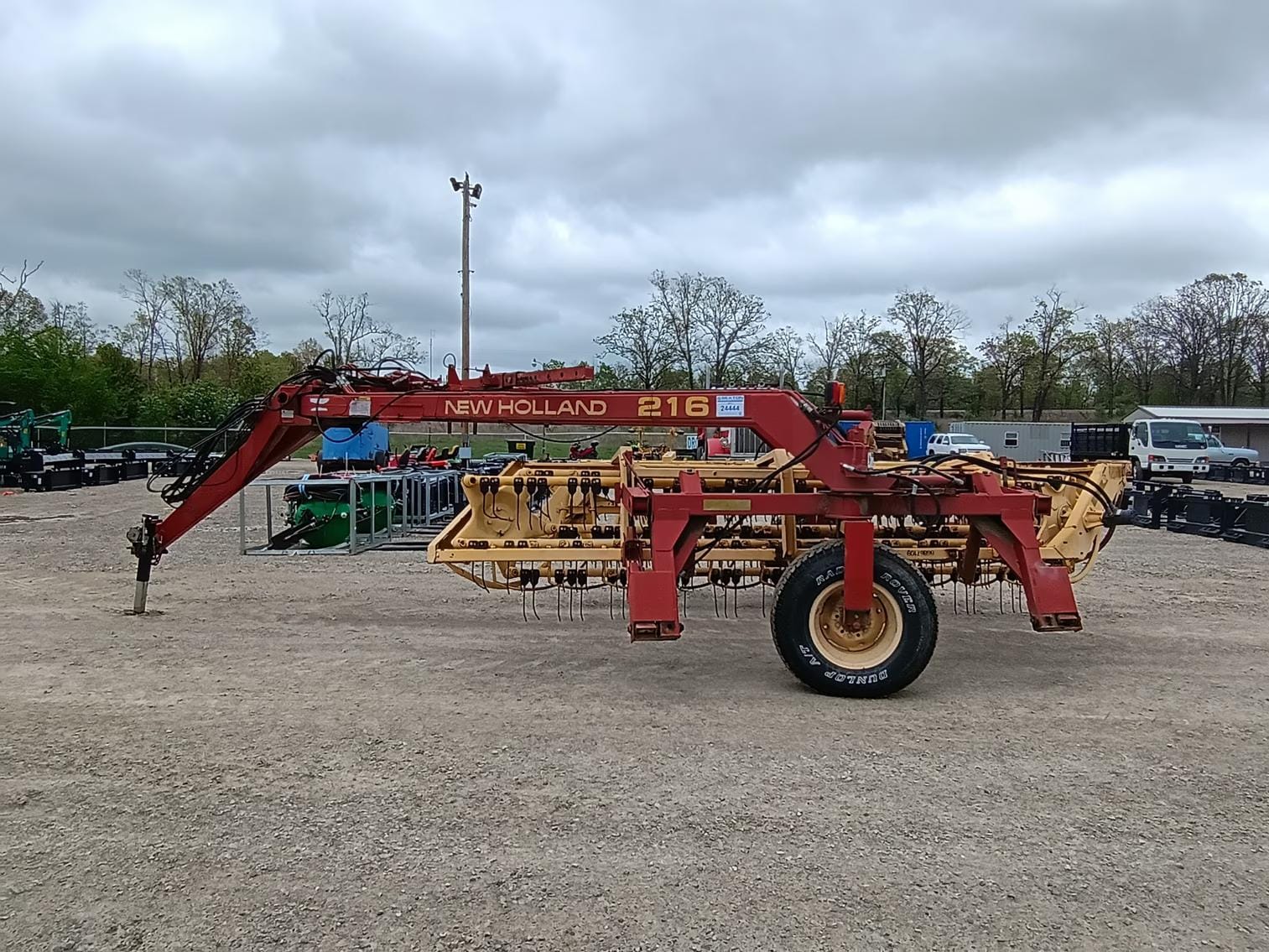 New Holland 216 Equipment Image0