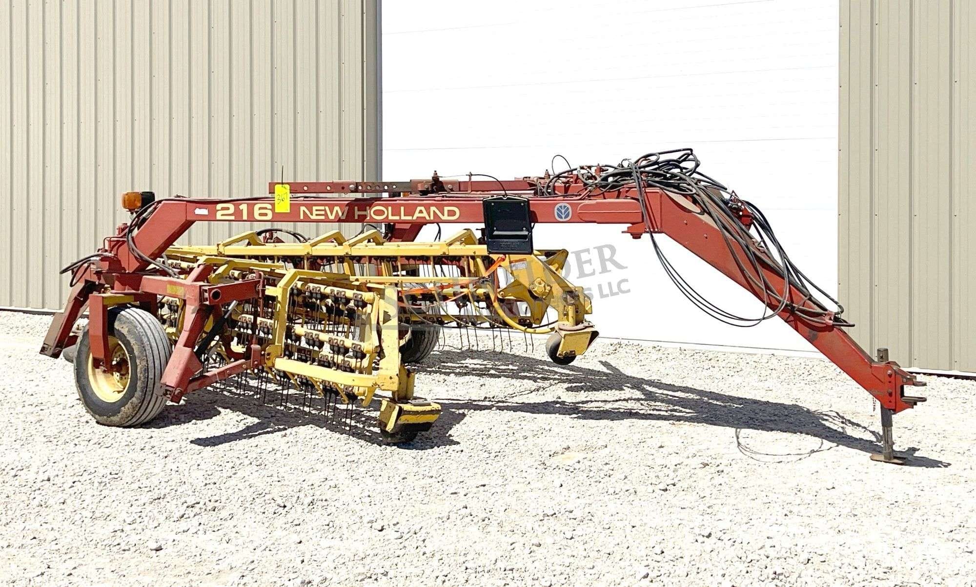 New Holland 216 Equipment Image0