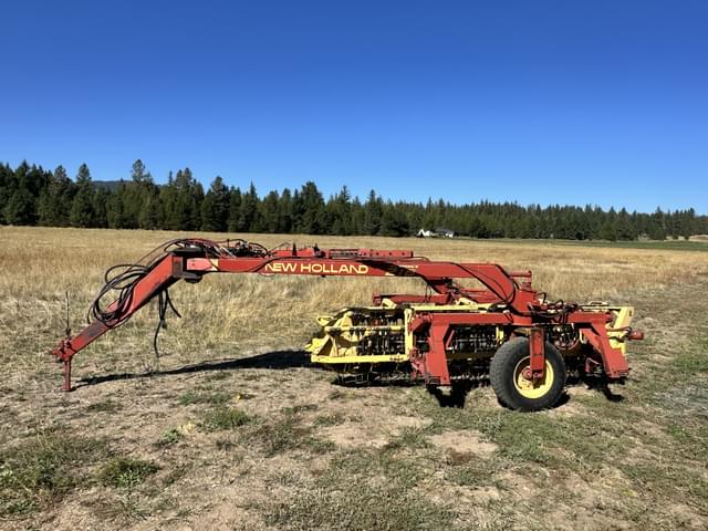 Image of New Holland 216 equipment image 1