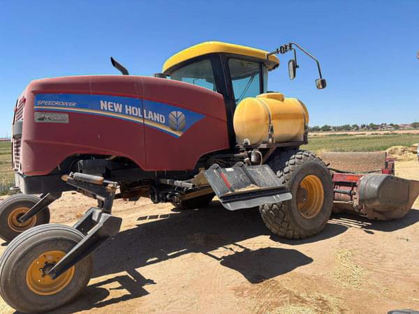 Image of New Holland Speedrower 220 equipment image 1