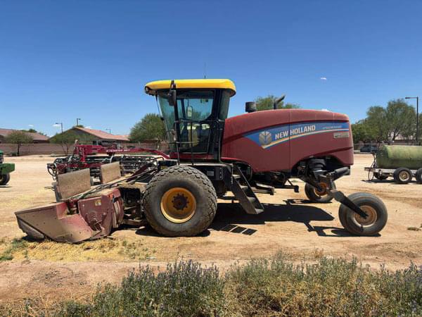 Image of New Holland Speedrower 220 Primary image