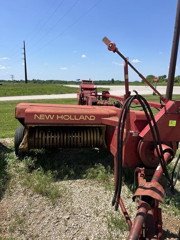 Image of New Holland 267 Image 1