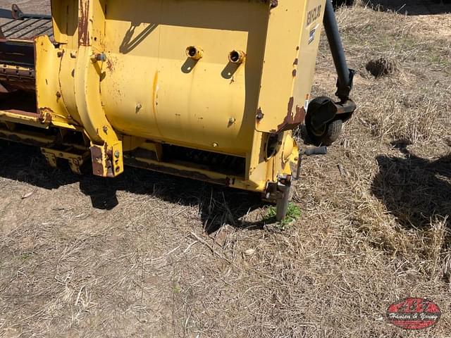 Image of New Holland 350W equipment image 4