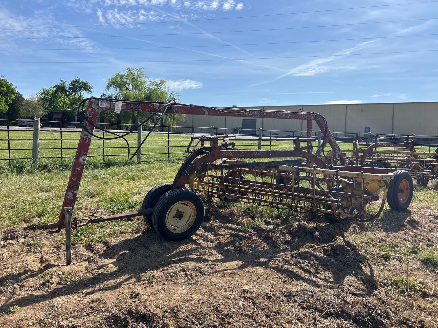New Holland 252 Equipment Image0