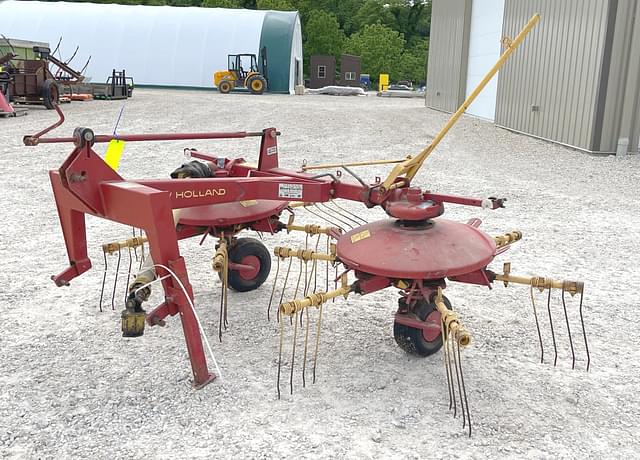 Image of New Holland 254 equipment image 1