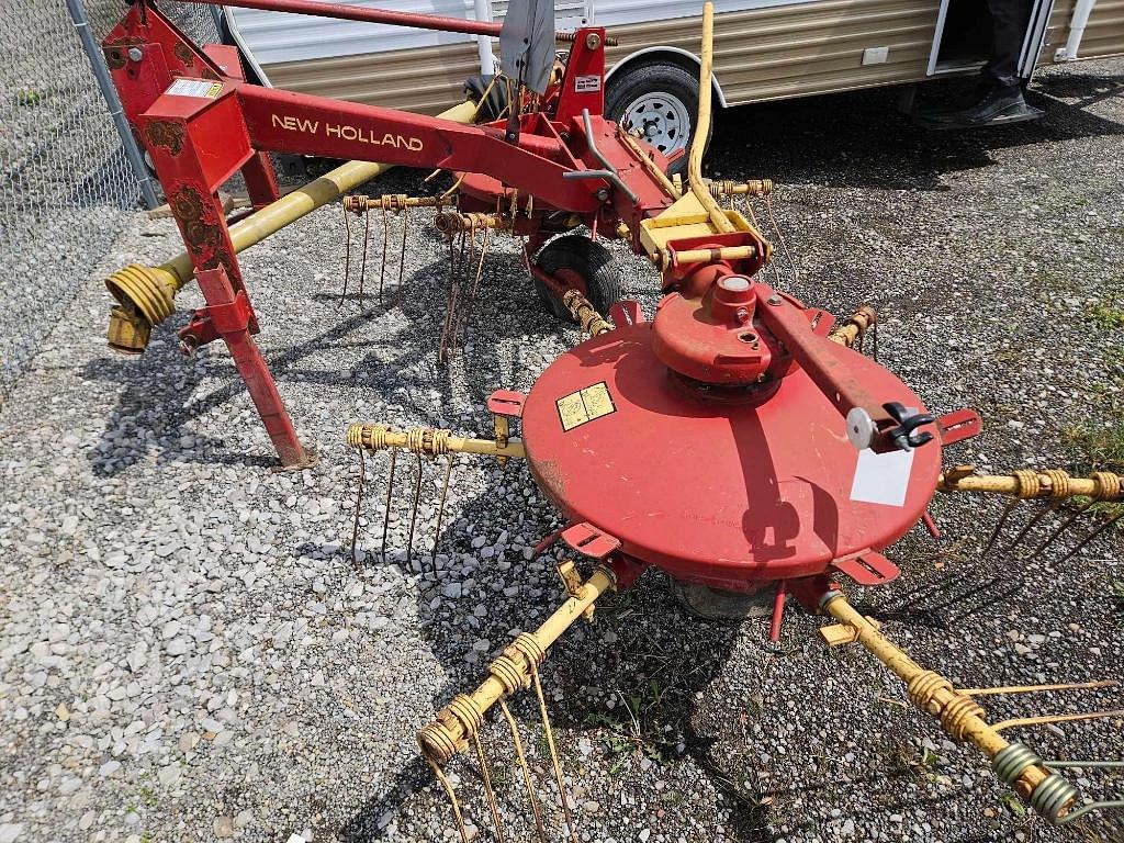 Image of New Holland 254 Image 1