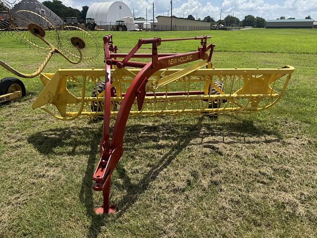 Image of New Holland 256 equipment image 1