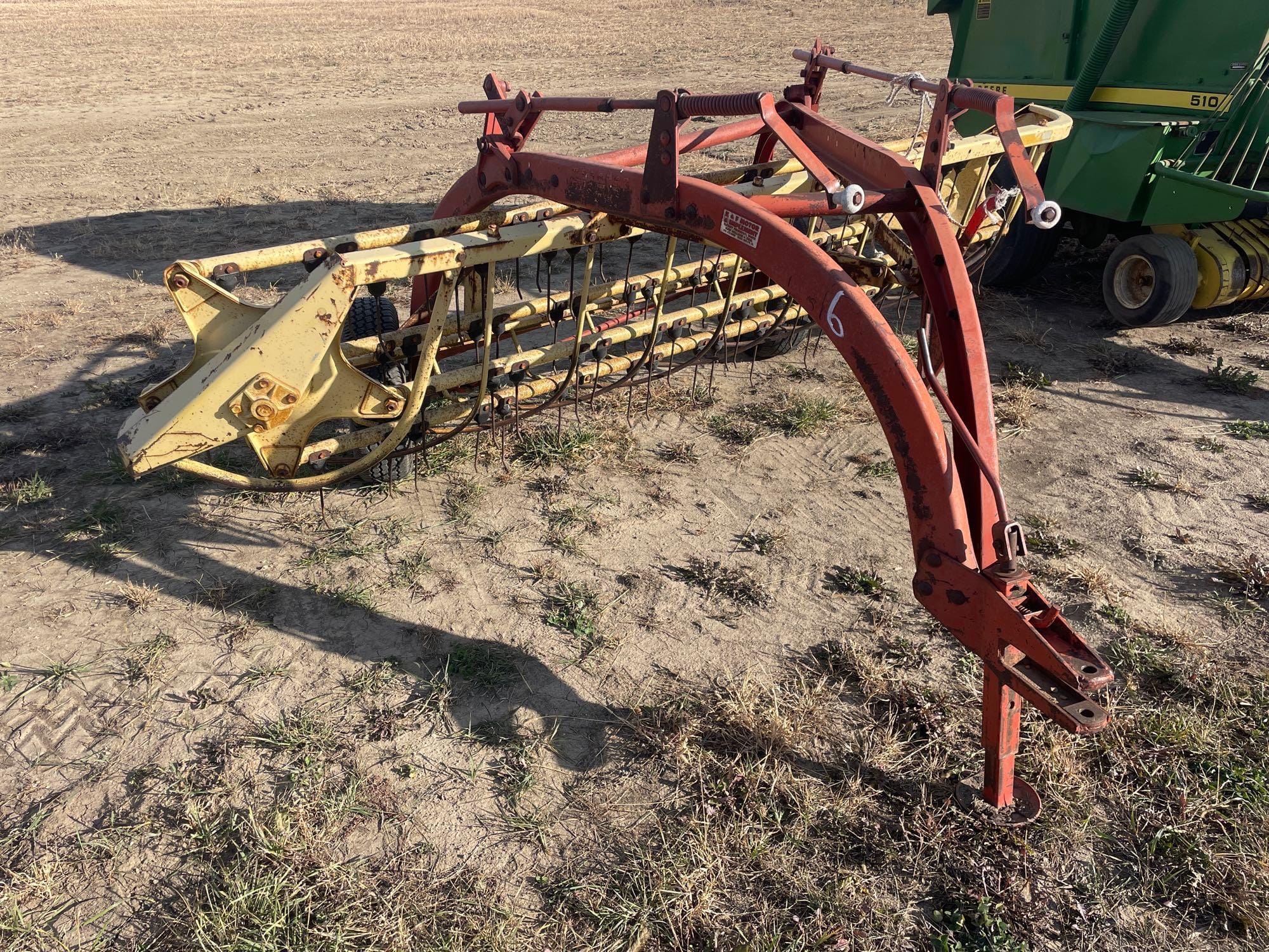 New Holland 256 Equipment Image0