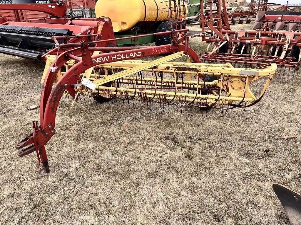 Main image New Holland 256