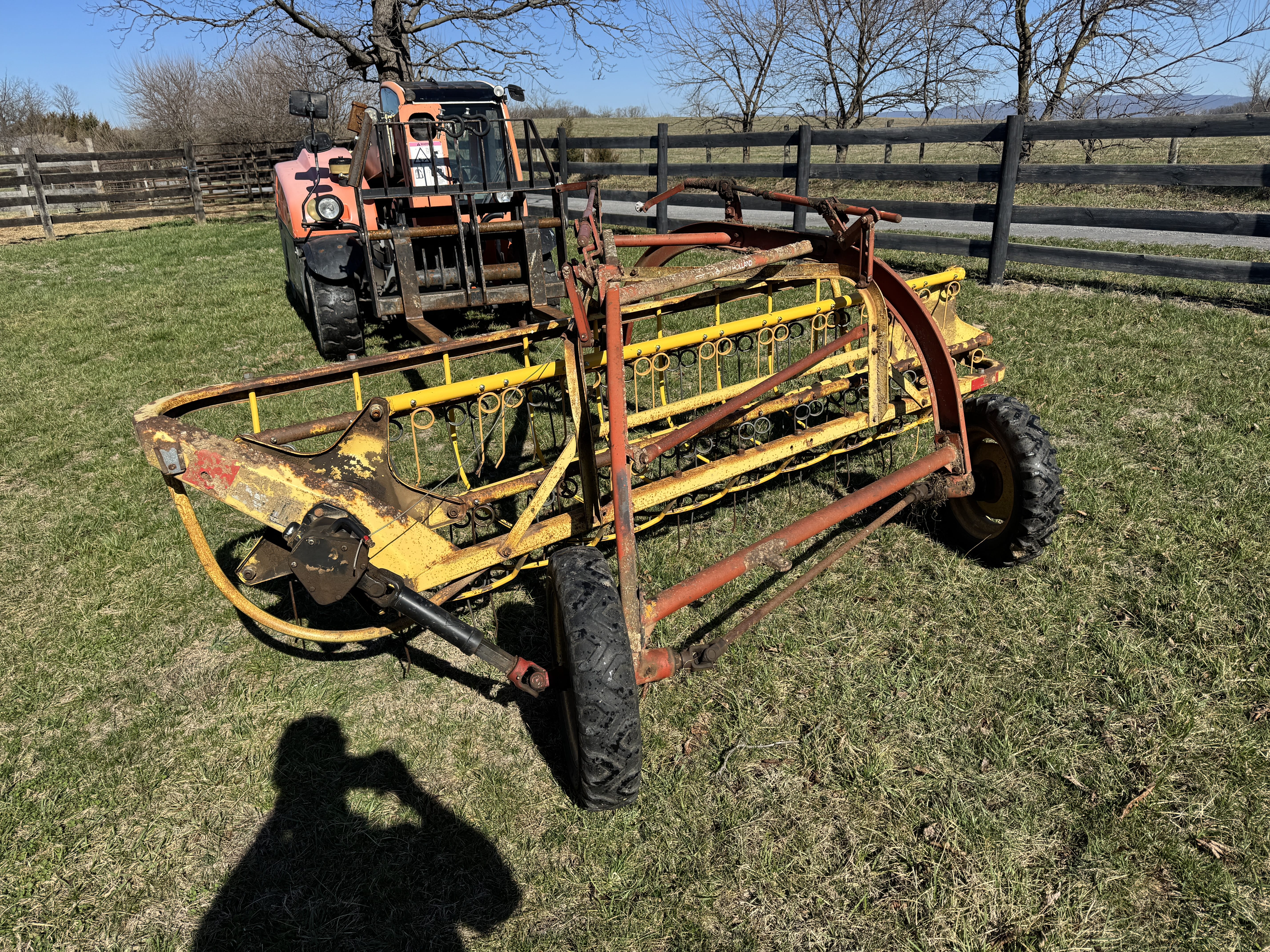 New Holland 256 Equipment Image0
