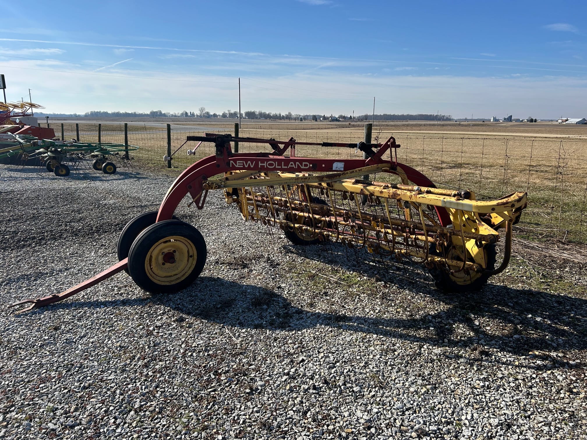 New Holland 256 Equipment Image0