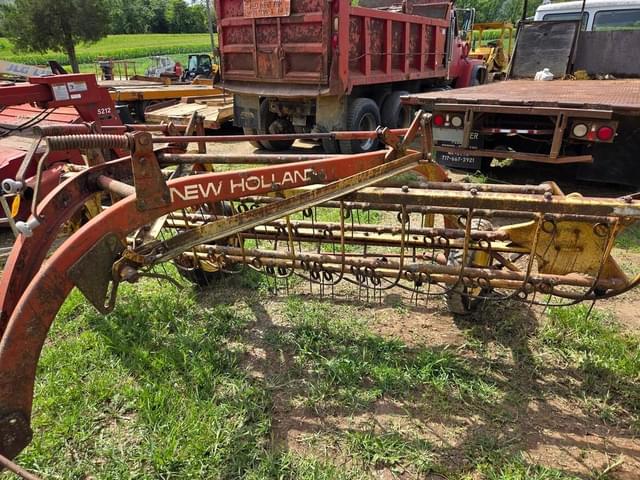Image of New Holland 256 equipment image 1