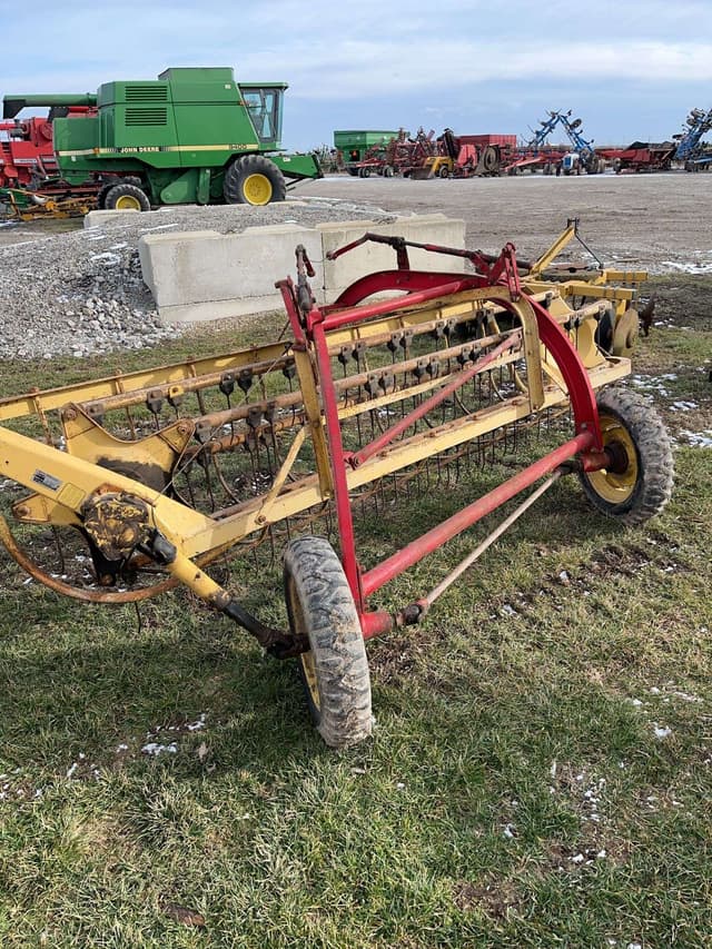 Image of New Holland 56R equipment image 3