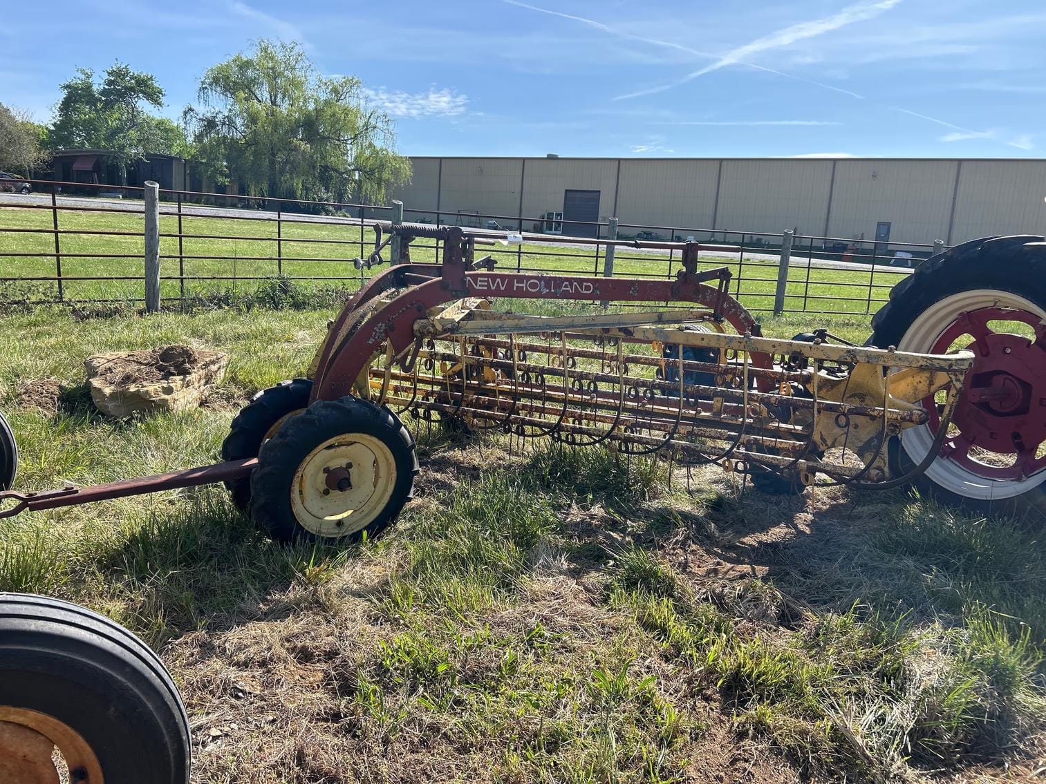 New Holland 256 Equipment Image0