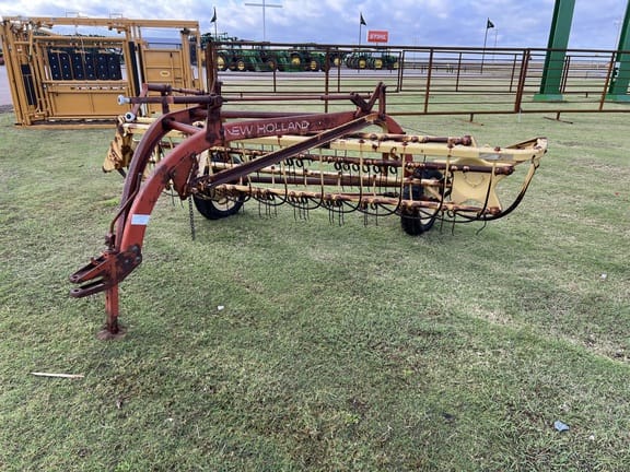 Main image New Holland 256