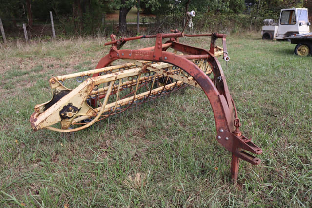 Image of New Holland 256 equipment image 1