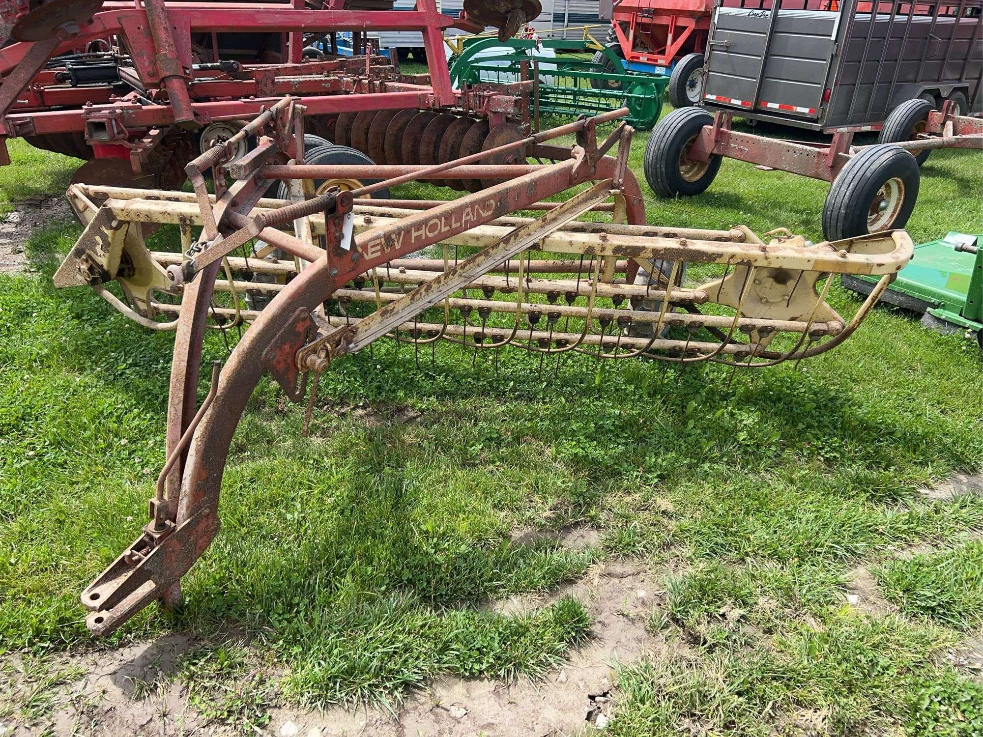 New Holland 256 Equipment Image0