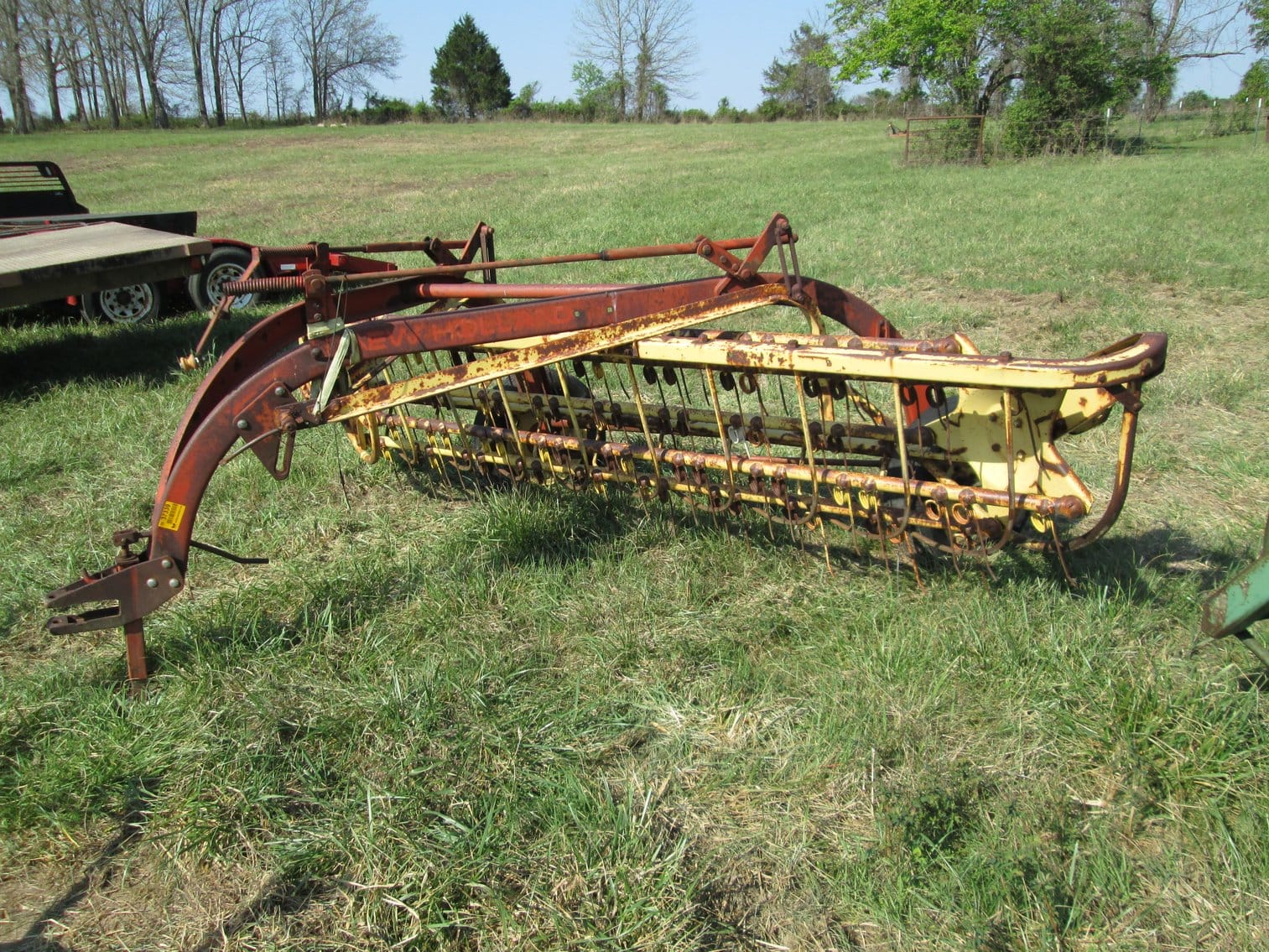 New Holland 256 Equipment Image0