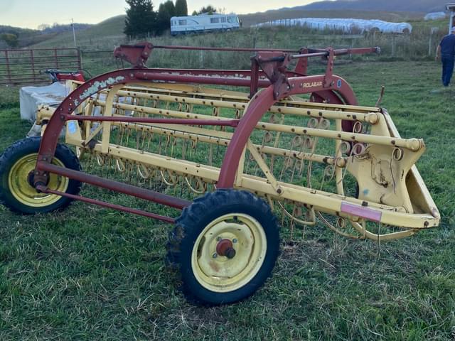 Image of New Holland 256 equipment image 2