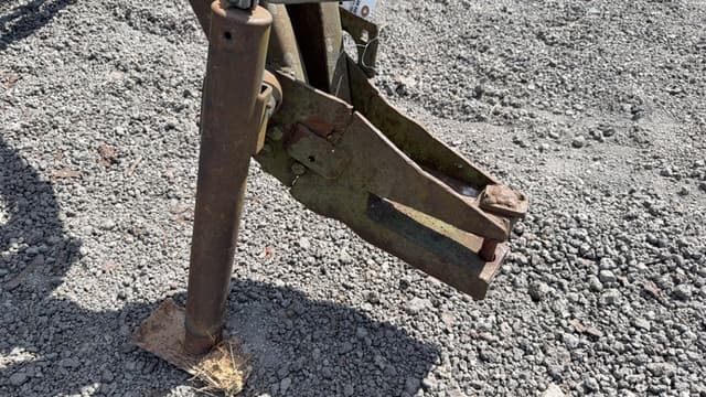 Image of New Holland 256 equipment image 1