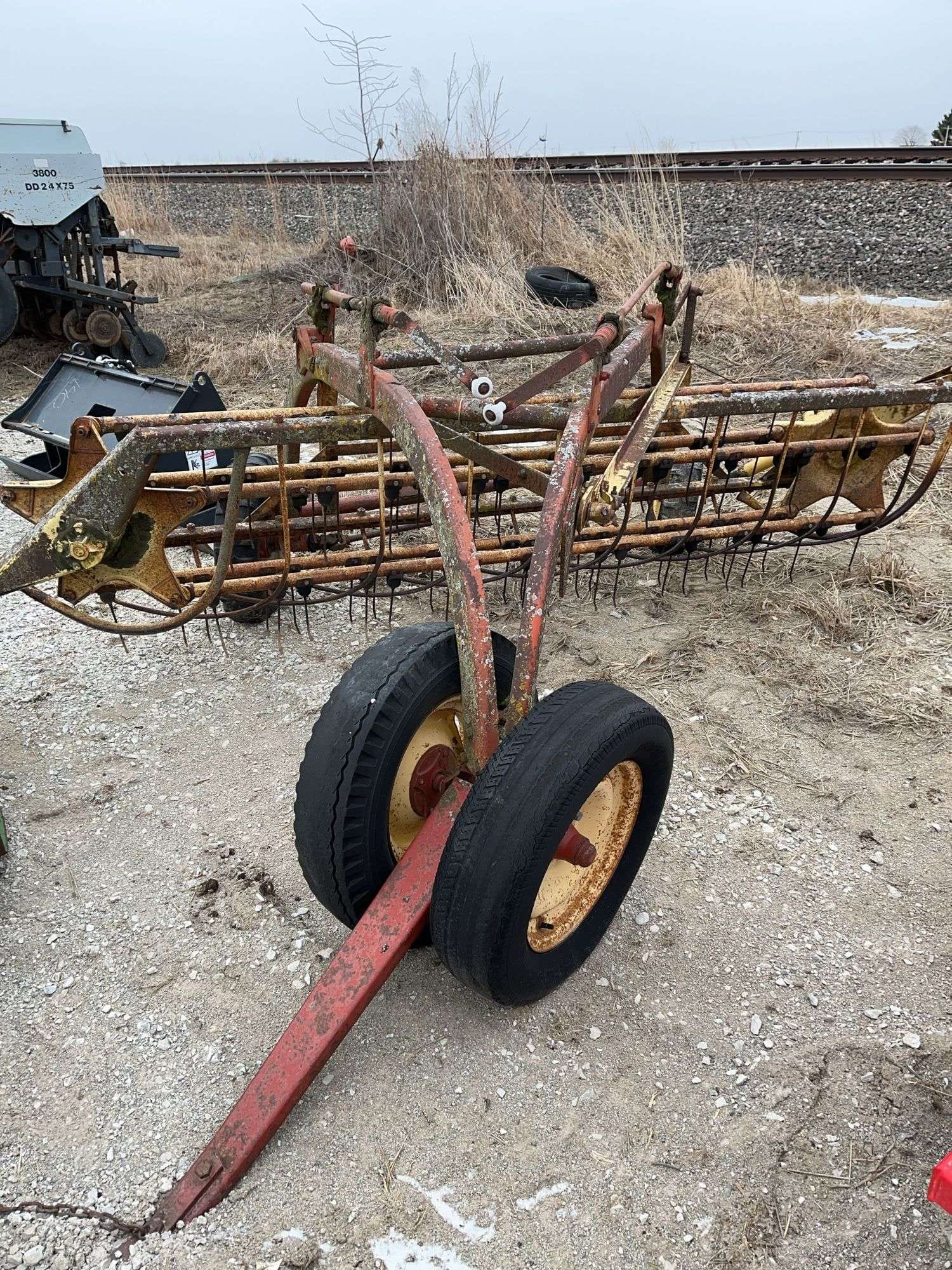 New Holland 256 Equipment Image0