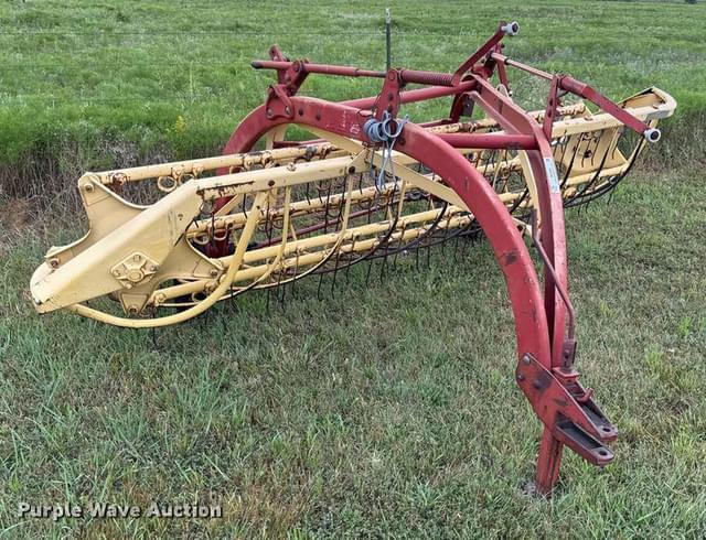 Image of New Holland 256 equipment image 2