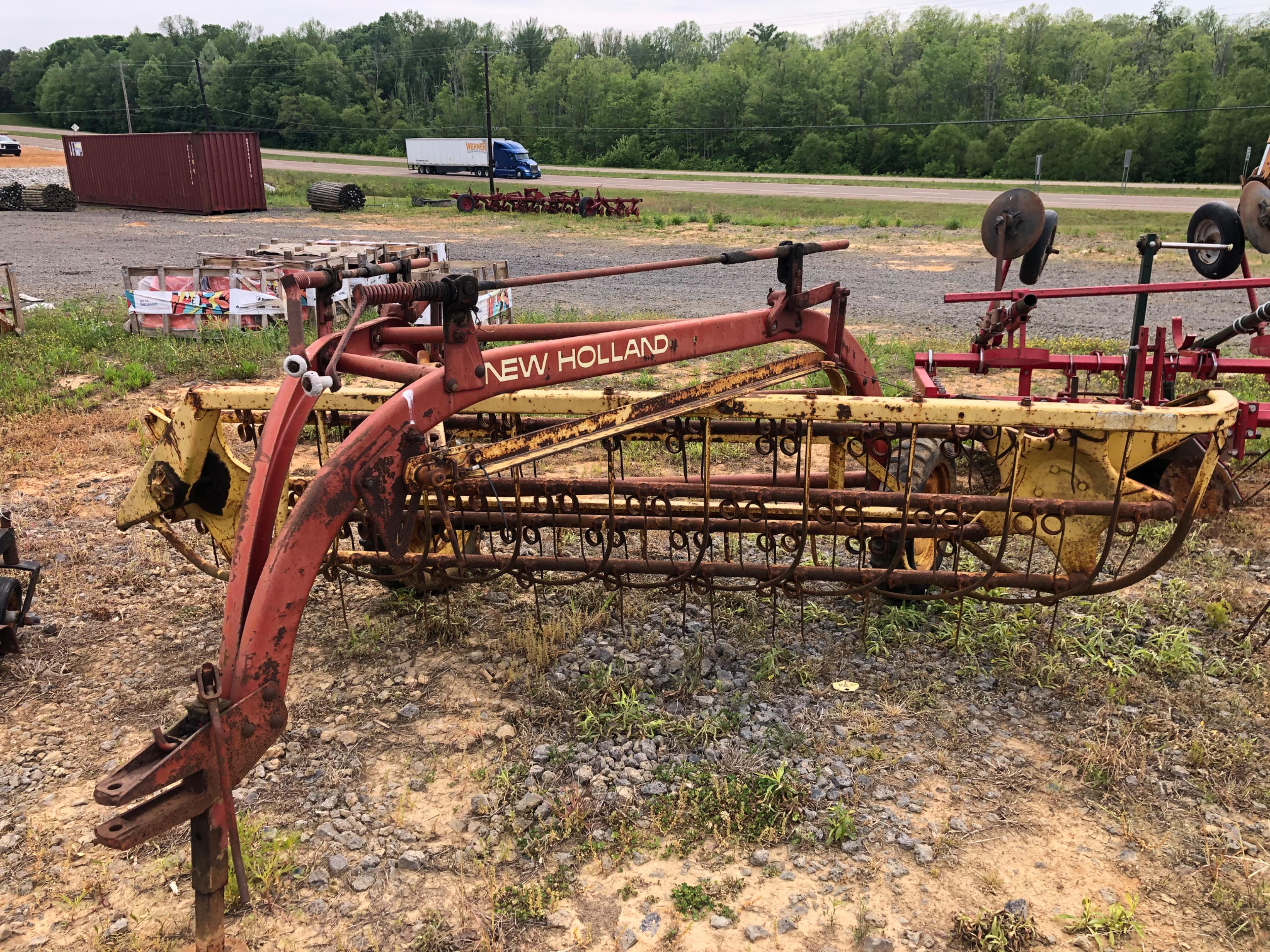 Main image New Holland 256