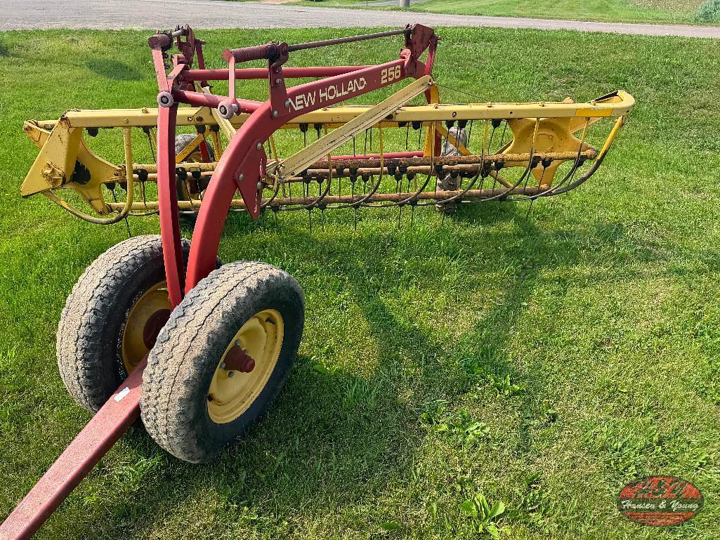 Image of New Holland 255 Primary image