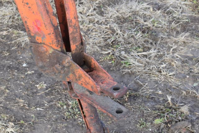 Image of New Holland 256 equipment image 3