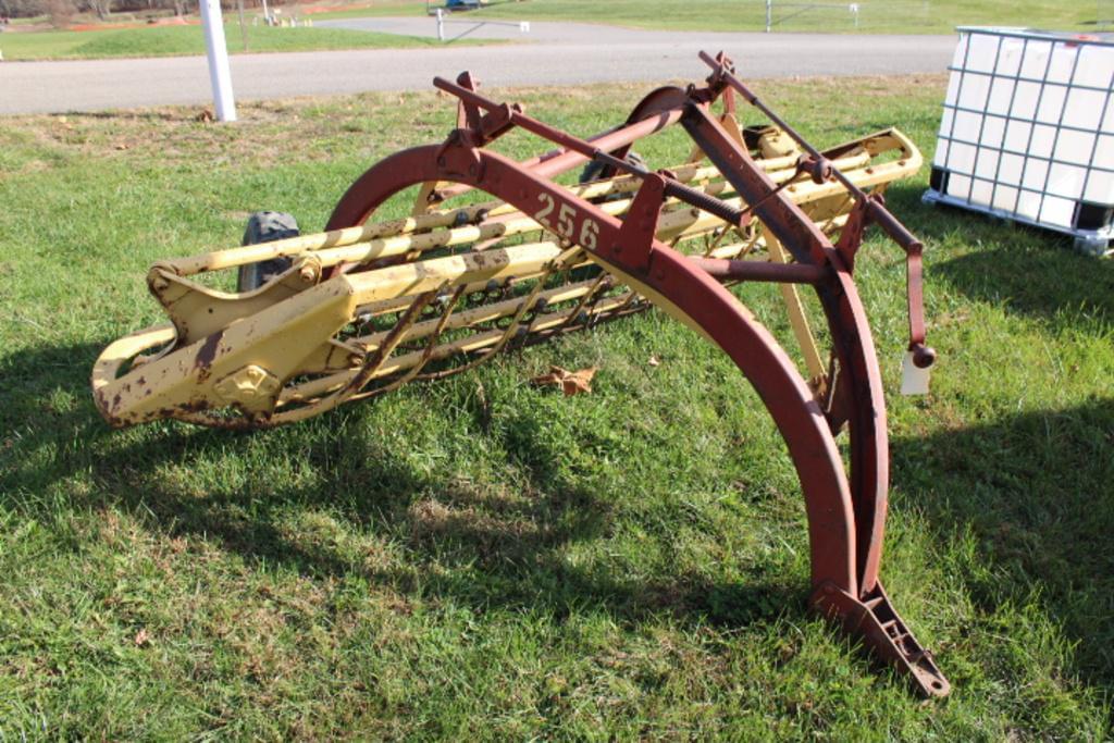 Image of New Holland 256 Image 0