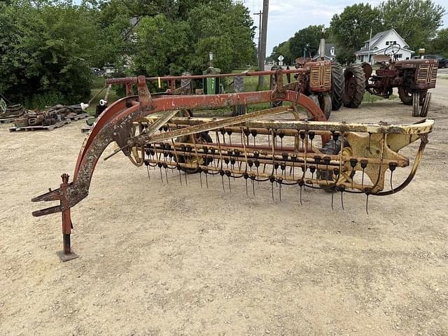 Image of New Holland 256 equipment image 1