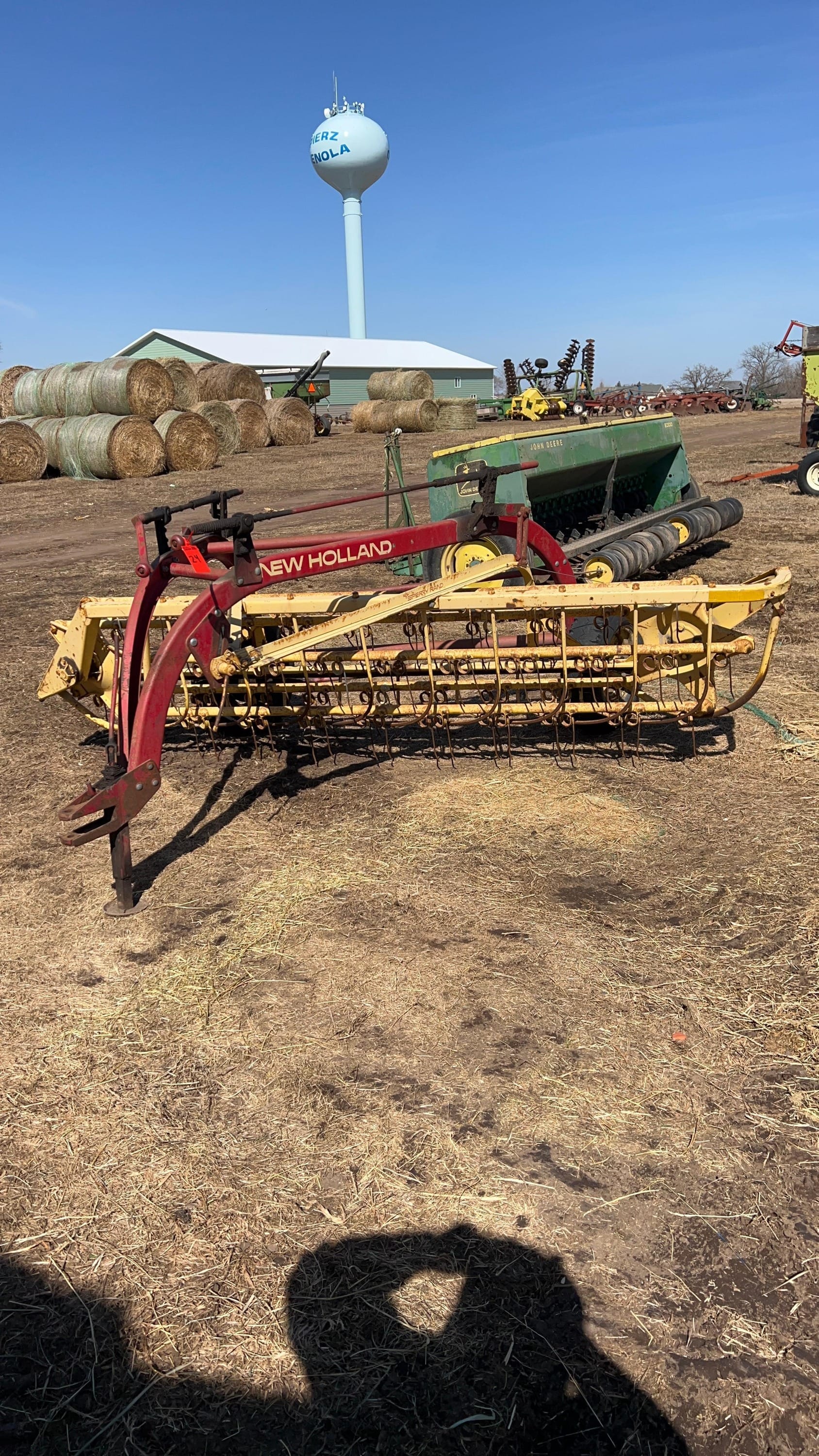 New Holland 256 Equipment Image0