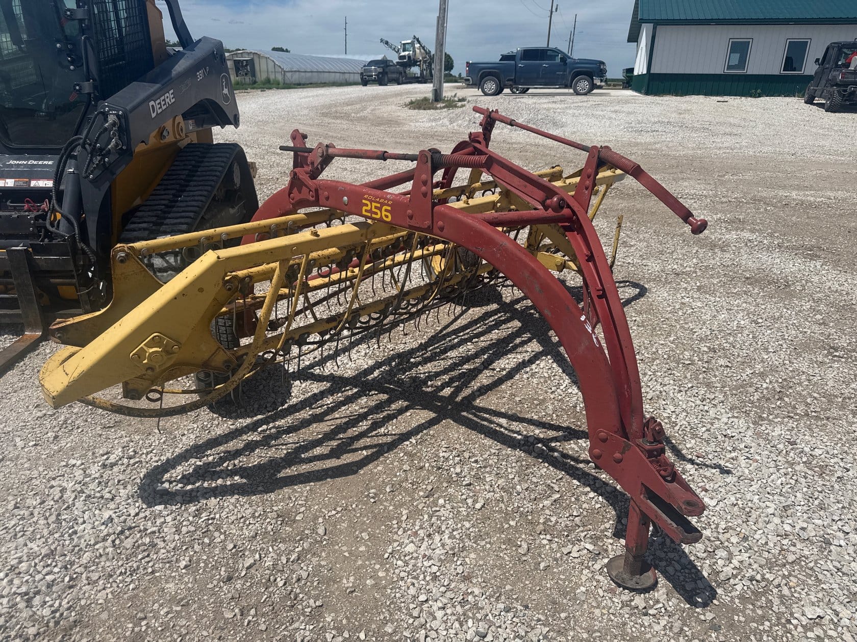 New Holland 256 Equipment Image0