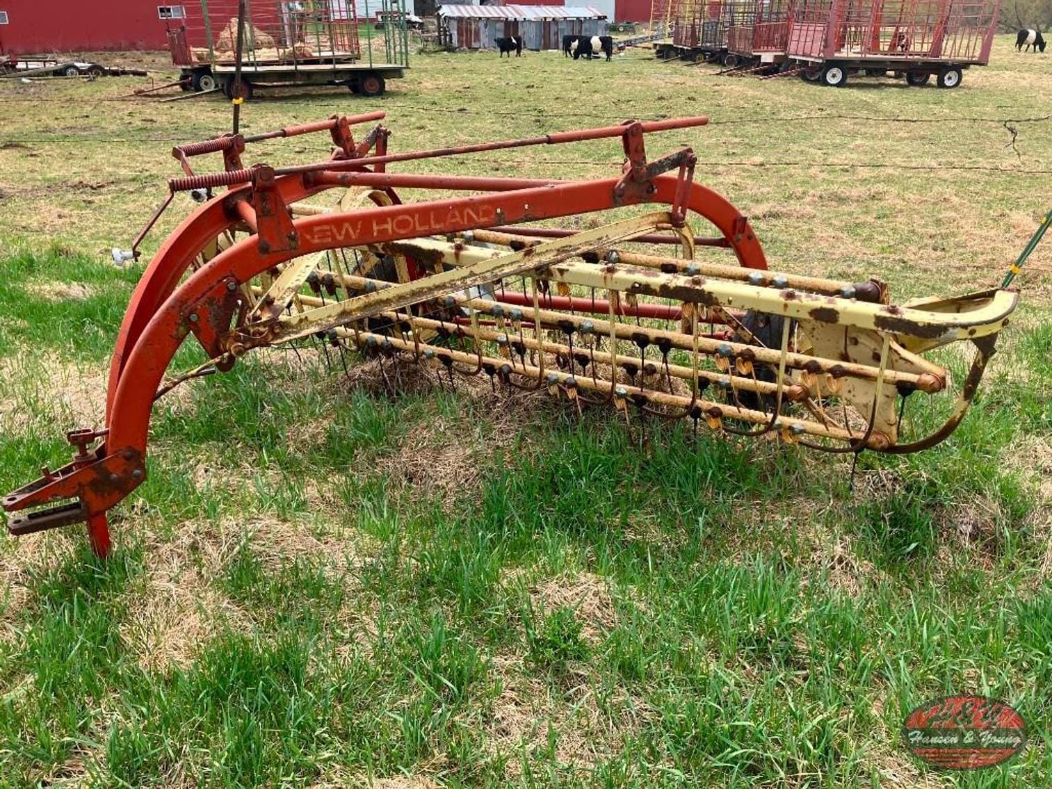 New Holland 256 Equipment Image0