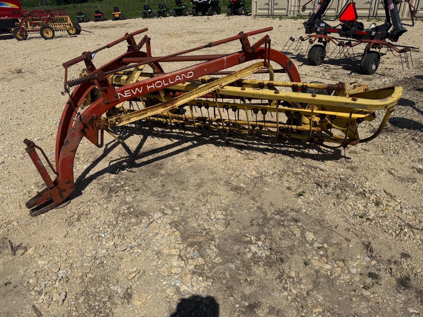 New Holland 256 Equipment Image0