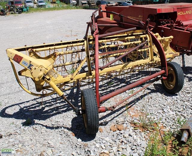 Image of New Holland 256 equipment image 1