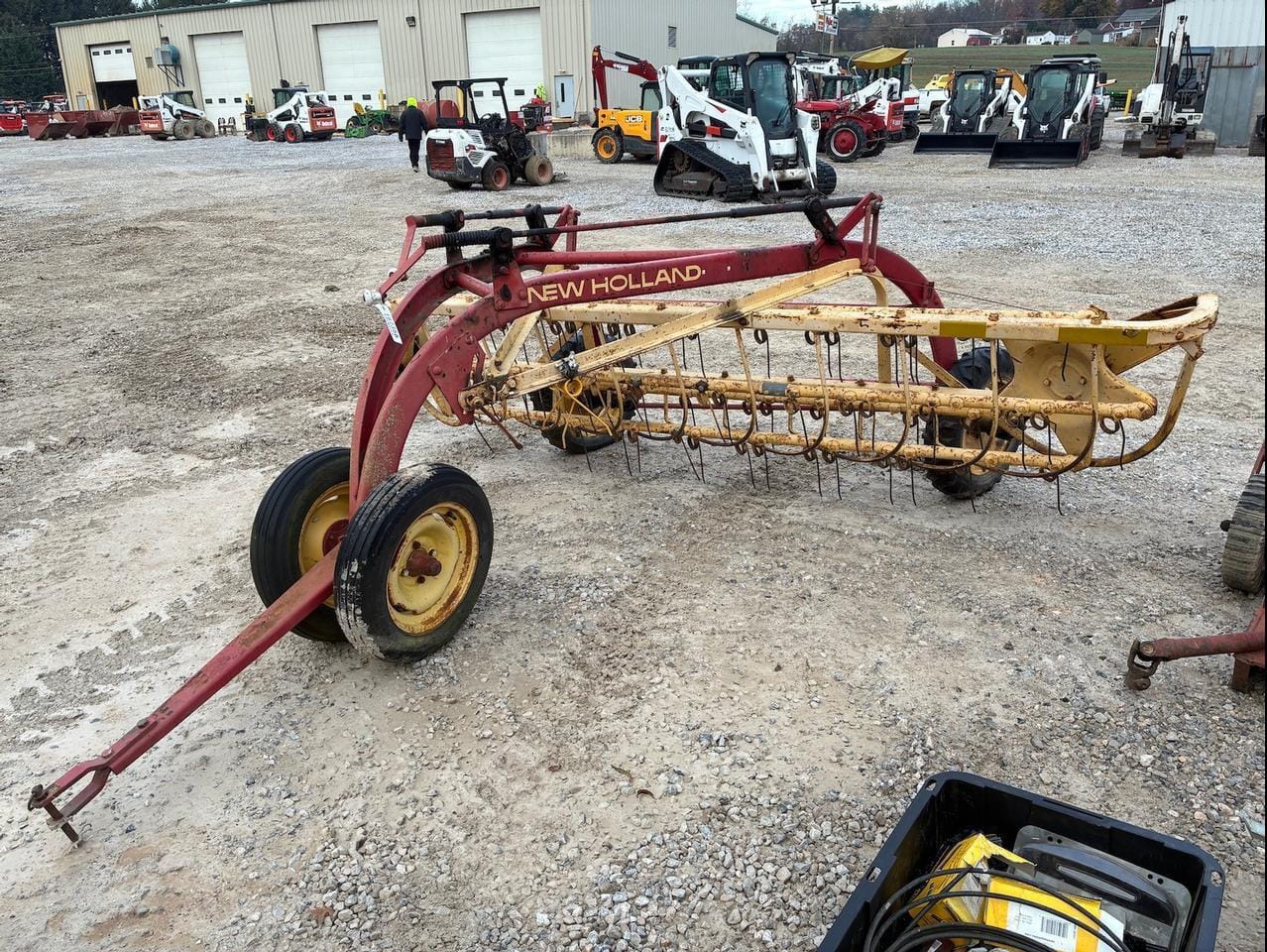 New Holland 256 Equipment Image0